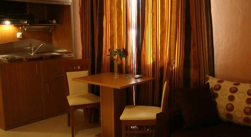 Studios Karavos - Image 1