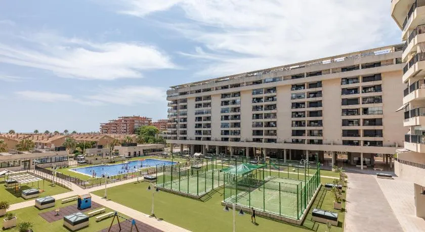 ApartUP Patacona Palm Beach II - Image 1