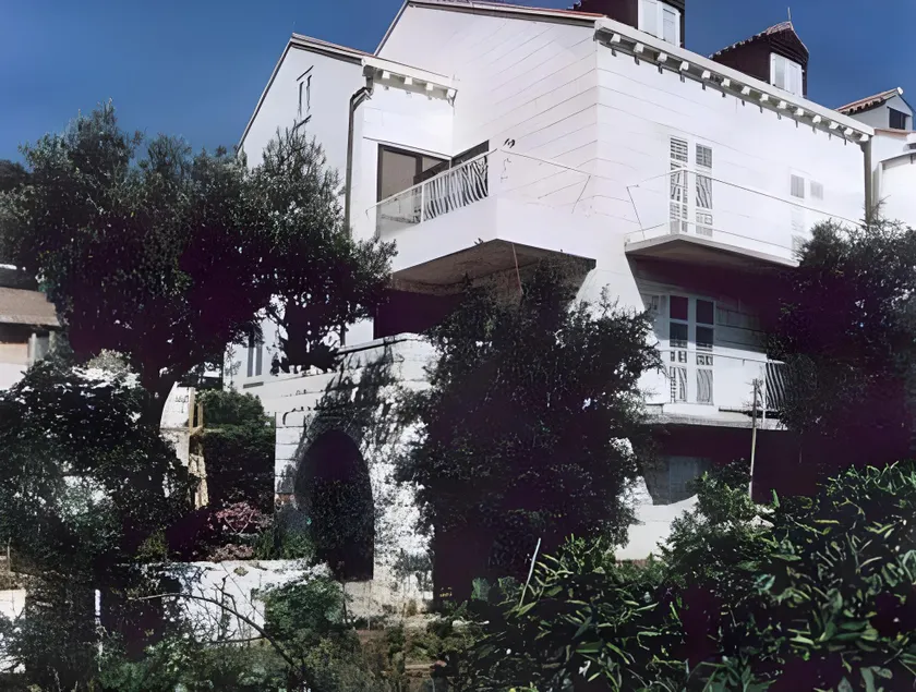 Apartments and Rooms Artemida - Image 1
