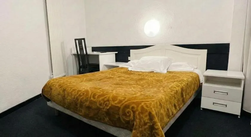 Hôtel La Palmeraie - Image 1