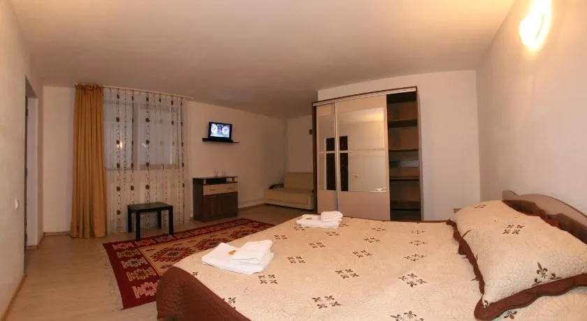 Pensiunea Ciobanelu - Image 1