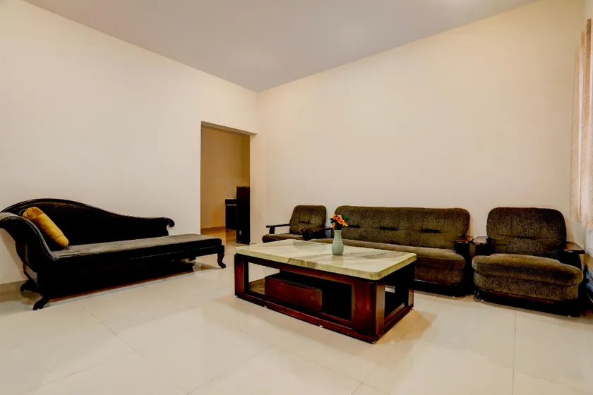 Hotel O Aqua Service Apartments - Image 1