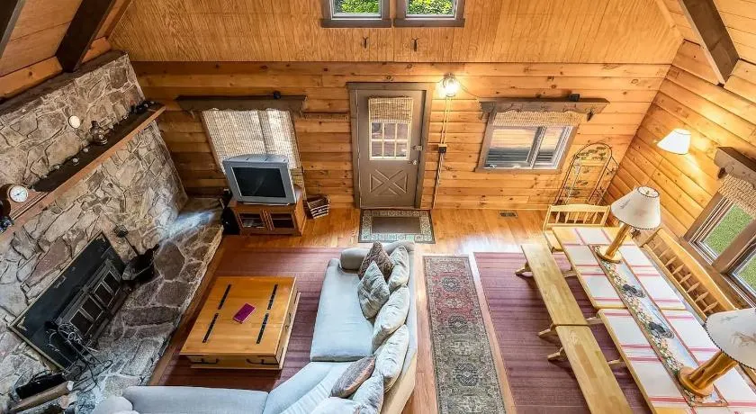 Blockhütte mit Dachboden, Grill, Terrasse, Feuerstelle & WLAN - Image 1