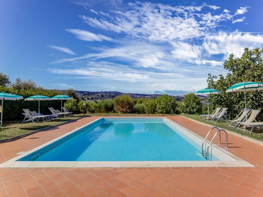 Apartment with Garden, Pool - Image 1