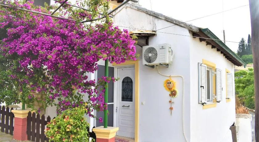 KATINA HOUSE - Image 1