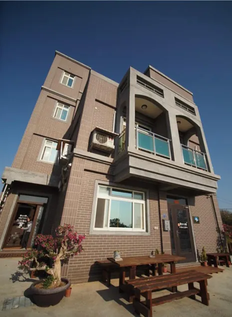 Country House Homestay - Image 1