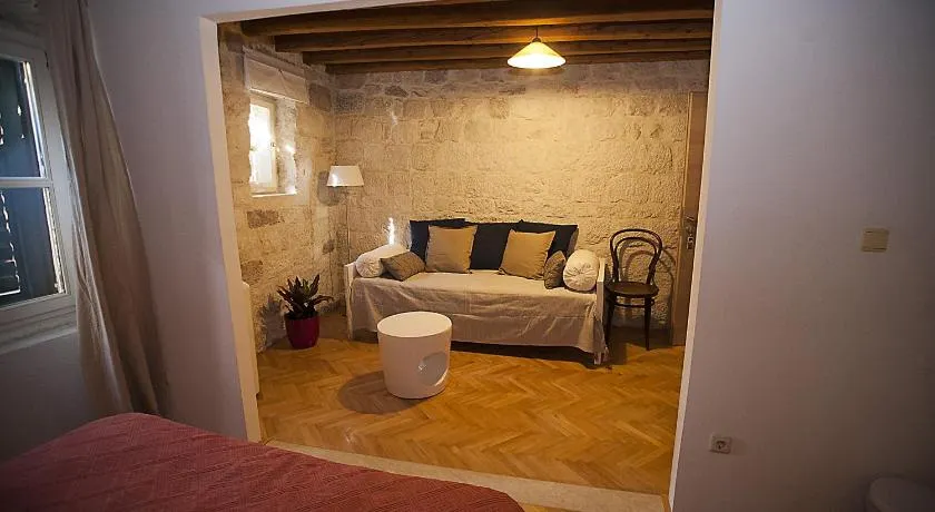 Rooms Livia - Image 1