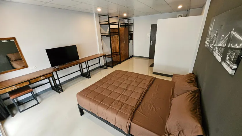 Smile Home โรงแรม ห้องพัก รายวัน รายเดือน - Image 1
