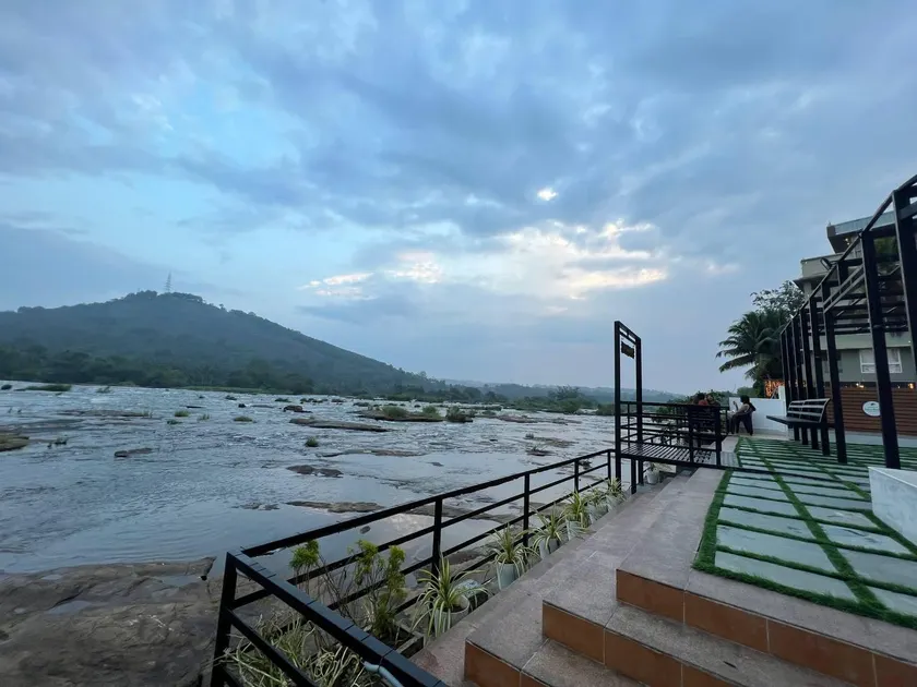 ATHIRAPPILY RIVER RESORT - Image 1