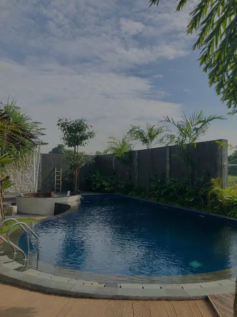 Sawah Tamanan Villa & Resort - Image 1