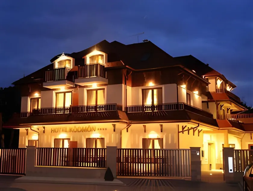 Hotel Ködmön - Image 1