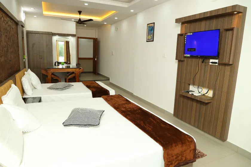 Green Valley Residency - Image 1