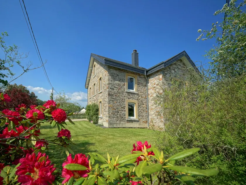 Home in Vielsalm with Sauna - Image 1