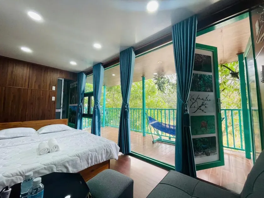 Quang Minh River View Hotel - Image 1