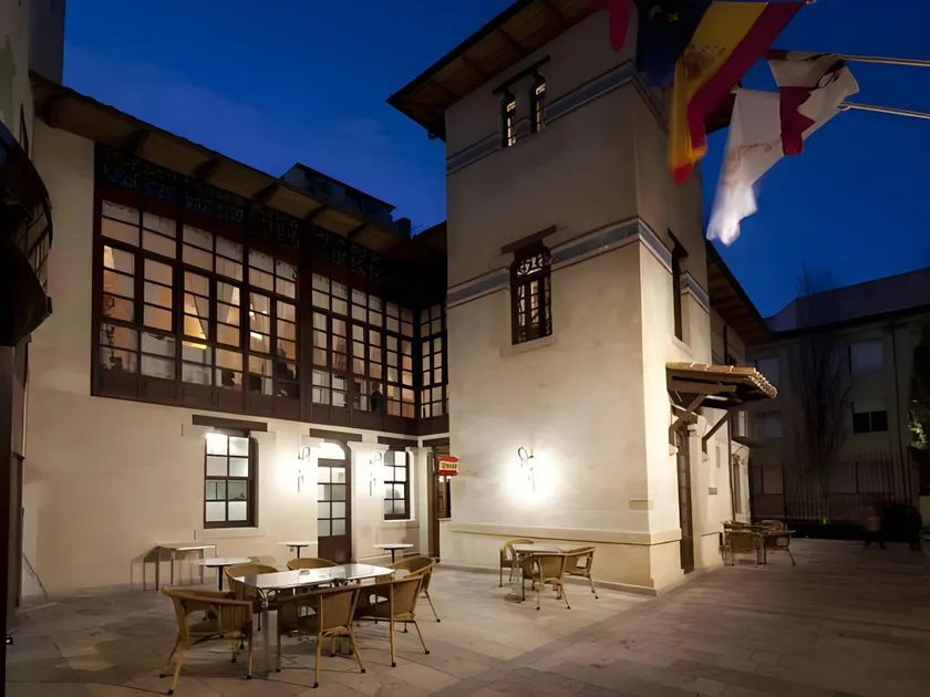U-Hotel Spa Ciudad de Astorga - Image 1