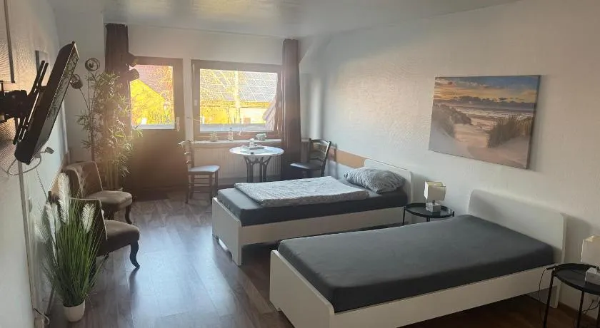 Piets Gästezimmer und Monteurzimmer - Image 1