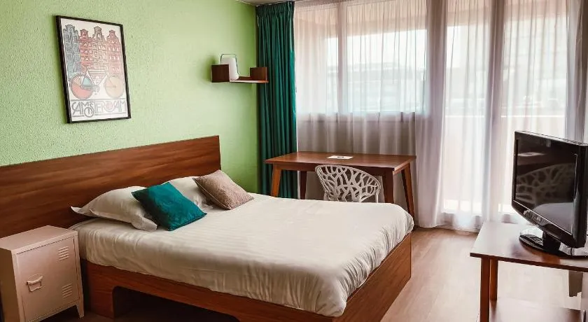 UXCO Grenad'inn - Image 1