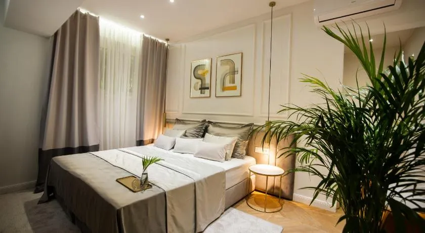 Club 5 boutique rooms - Image 1