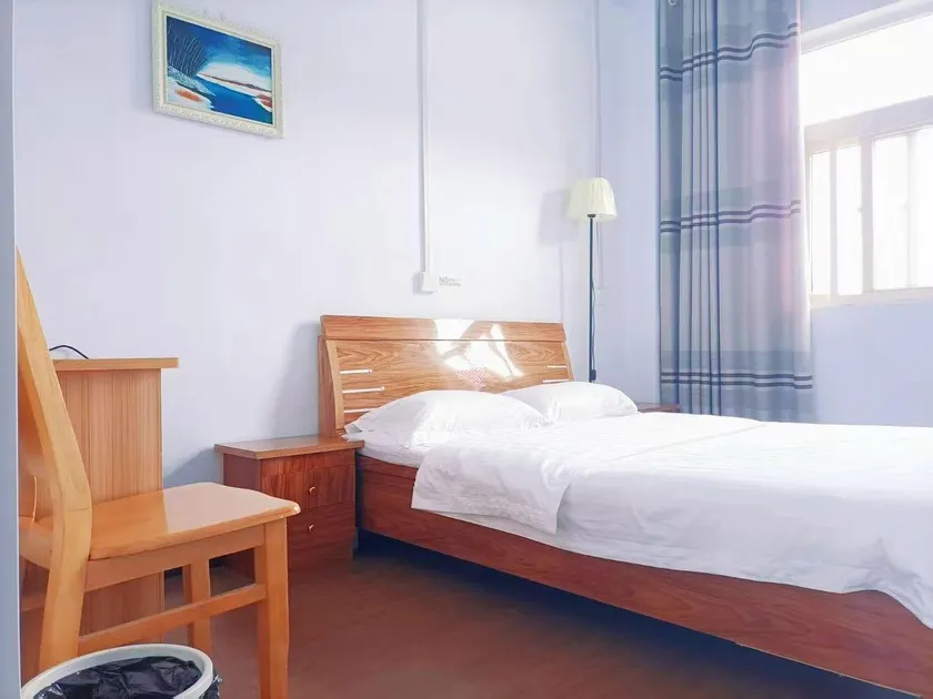 Jiayuan Hotel (Baofeng Railway Station Branch) - Image 1