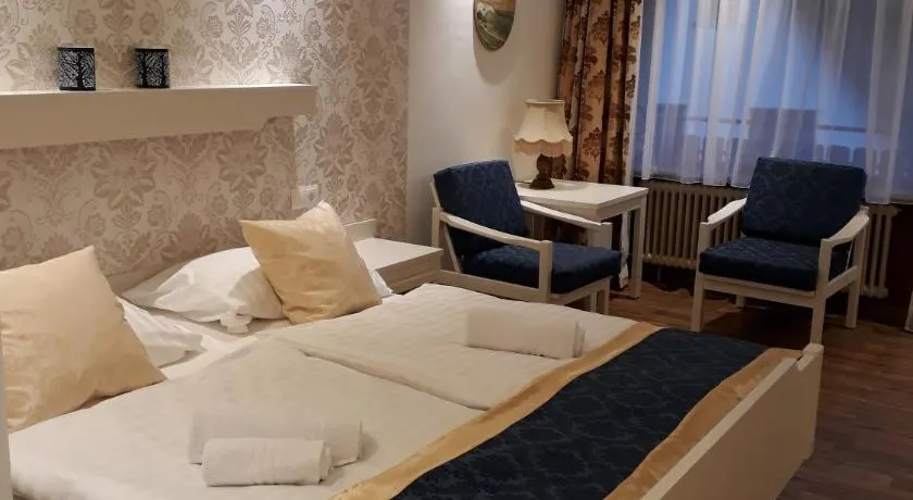 Hotel Eleon - Image 1