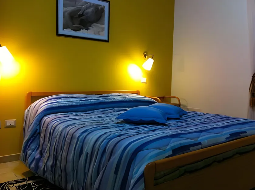 Sweet Night - Image 1