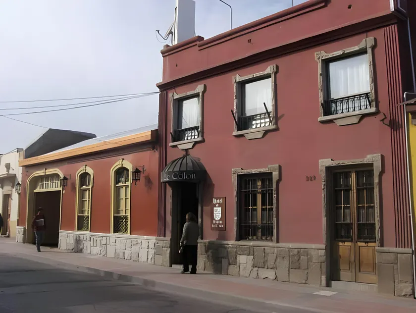 Hotel Cristobal Colon - Image 1