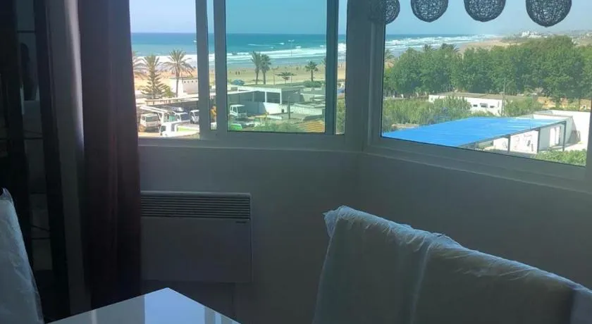 Nouveau appartement vue sur mèr , renouvelé en entier - Image 1