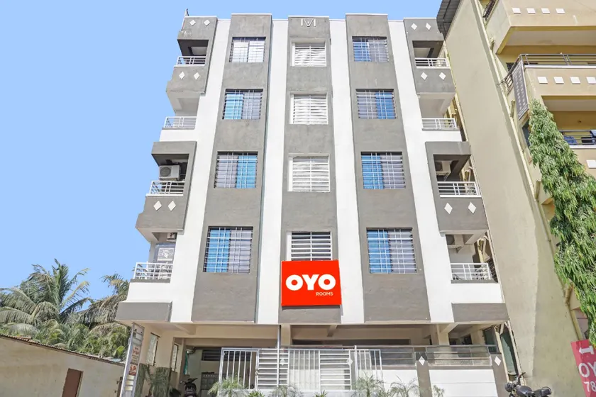 Hotel O Parinda Lodge - Image 1