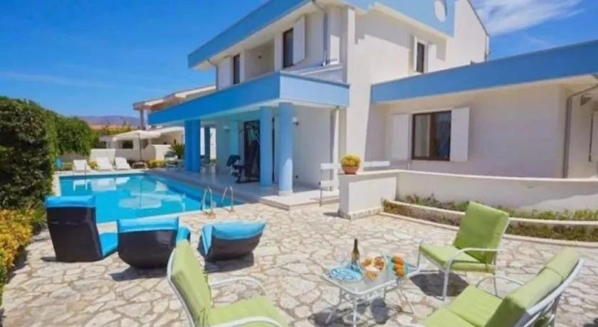 Villa Costantino - Image 1