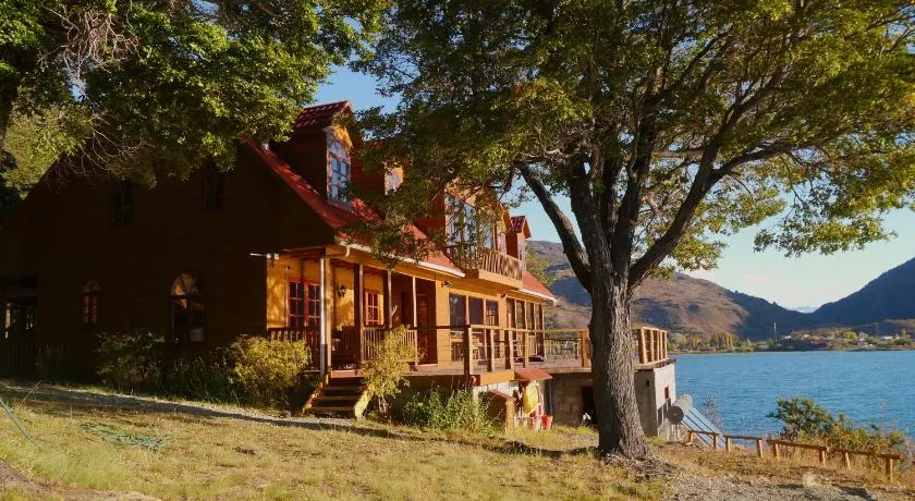 Terra Luna Lodge - Image 1