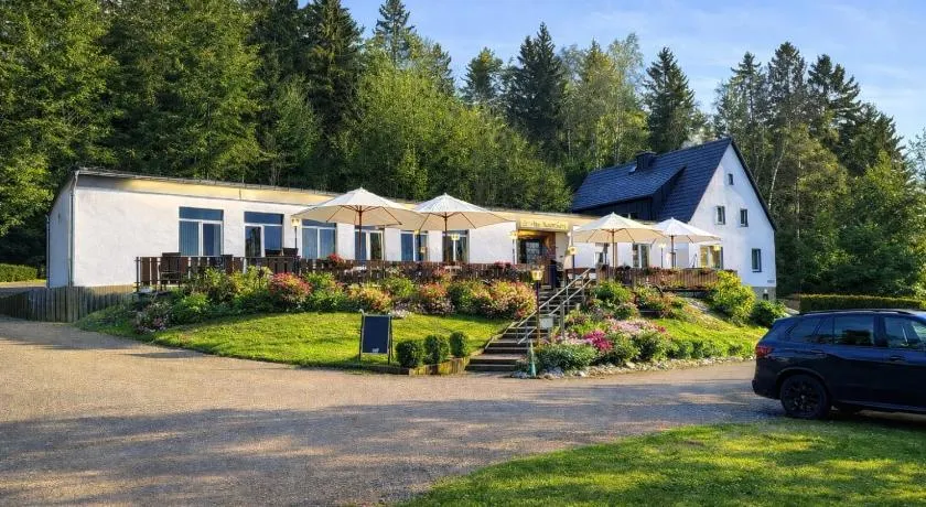Pension und Berggasthaus Kapellenstein am Knochen - Image 1