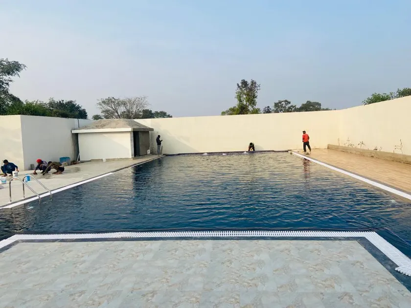Relax INN Hotel and Resort - Image 1