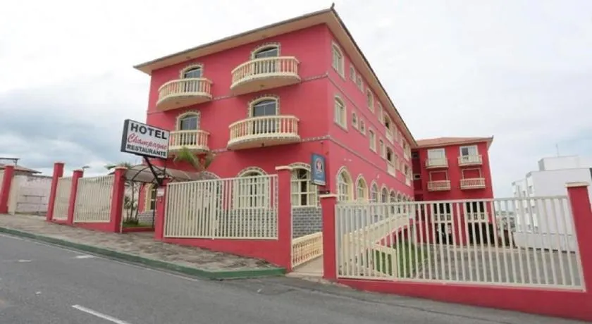 Hotel e Restaurante Champagne - Image 1