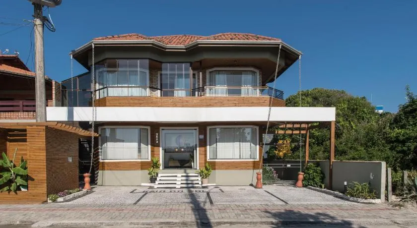 Raio do Sol Residence - Image 1