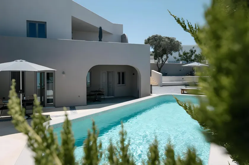 Elements Cozy Suites Pyrgos - Image 1