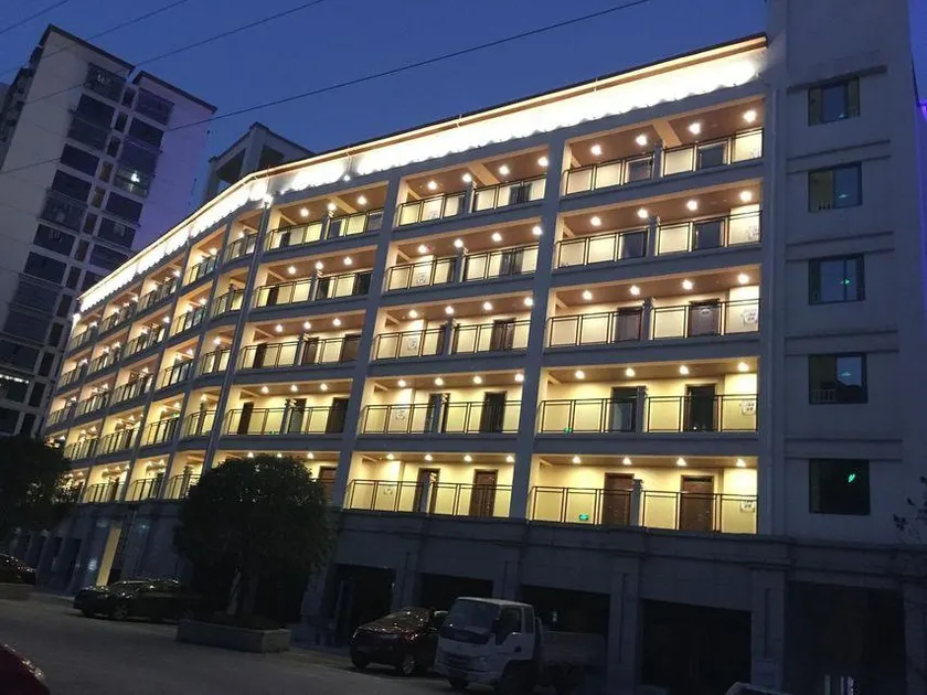 Laiya Boutique Hotel (Southwest University Zhuangyuanbei Subway Station) - Image 1
