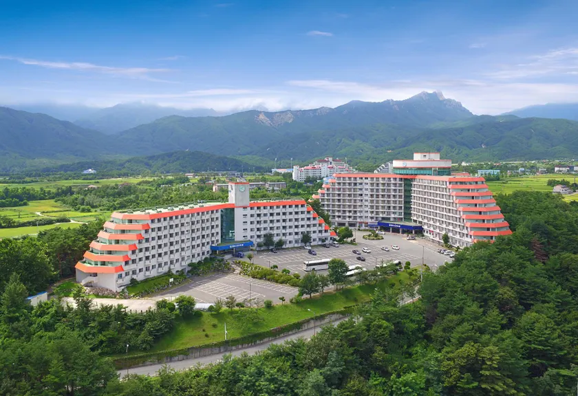 Hyundai Soo Resort Sokcho - Image 1