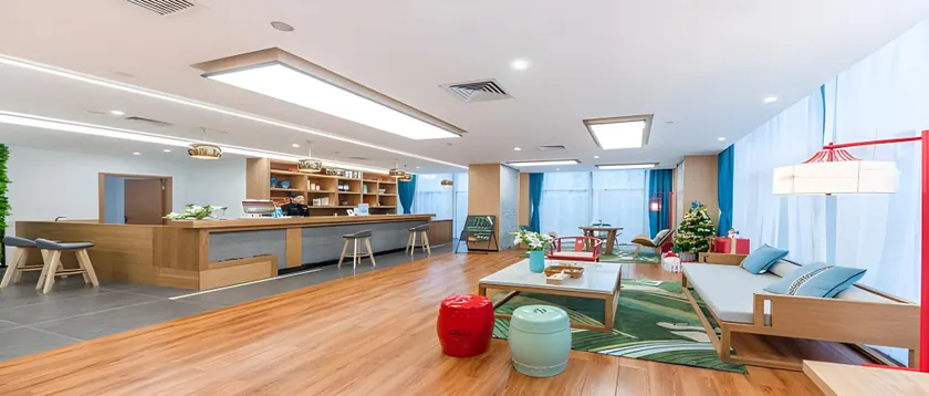 New Century Manju Hotel Ningbo Tianyi Square Gulou Metro Station - Image 1