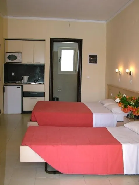 Kamari Apartments - Image 1