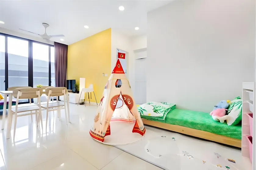 D'Pristine Theme Suite by Nest Home at LEGOLAND - Image 1