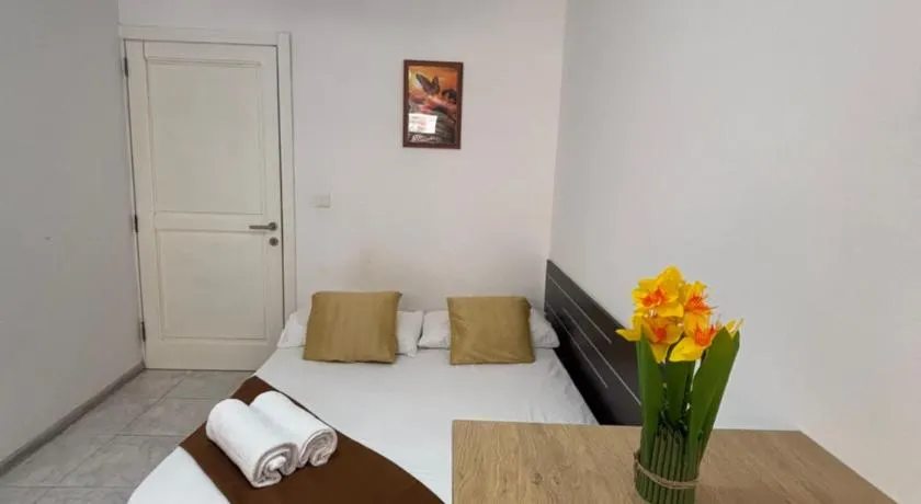 Private & Cozy Entire Apartment in Msida - Image 1