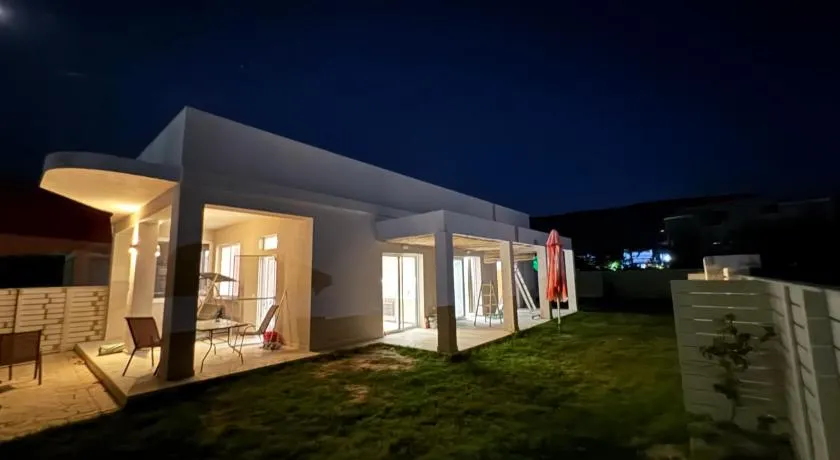 Moraitika Village Apartment - Image 1