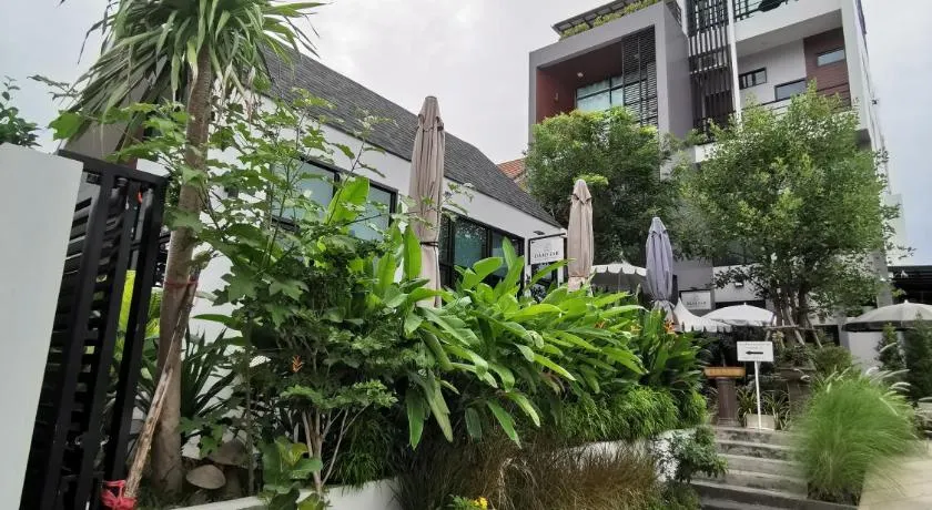 DAAD FAH home and cafe - Image 1