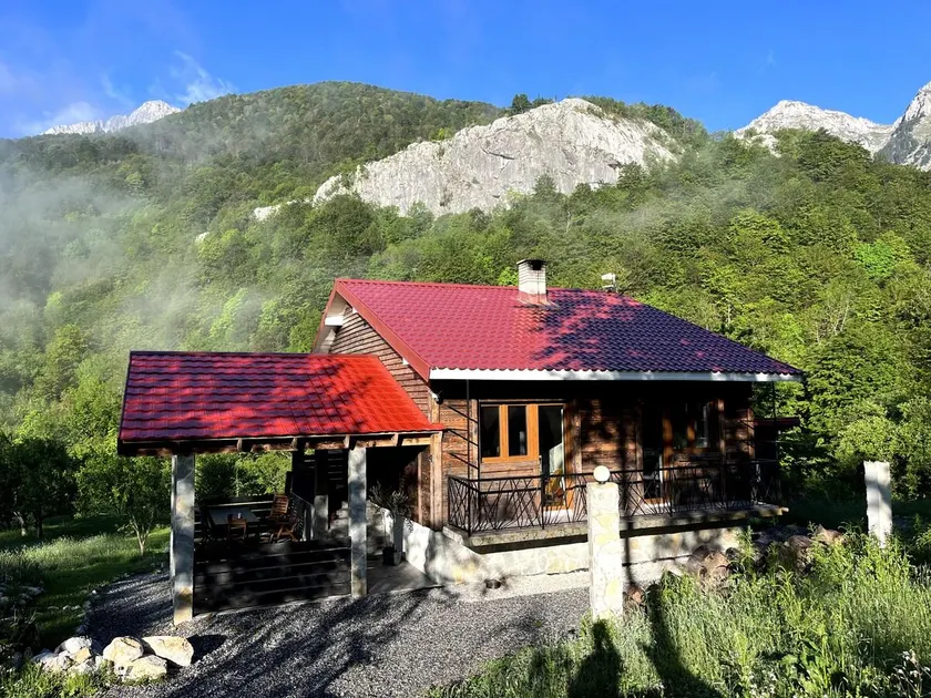 Fireside Lodge - Image 1