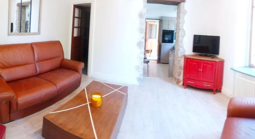 * Appartement rez de chaussée Frontière Suisse * - Image 1