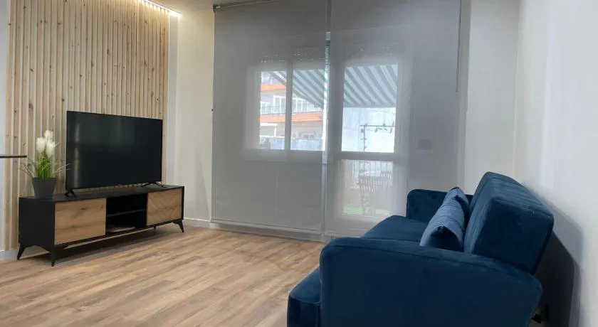 Apartamento Paseo de Silgar - Image 1