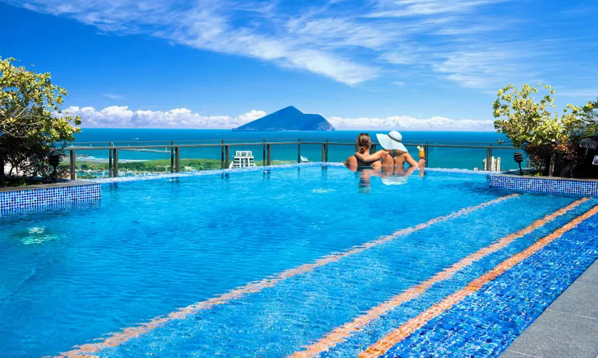Sun hotspring homestay - Image 1