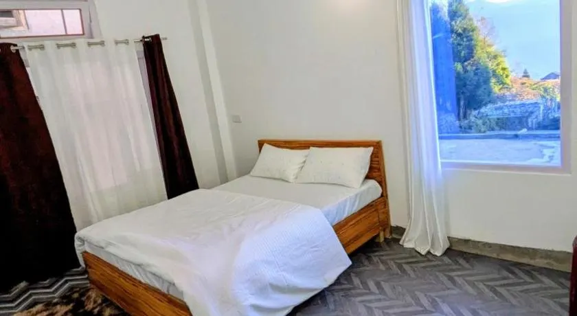 Accomoon hotels - Image 1