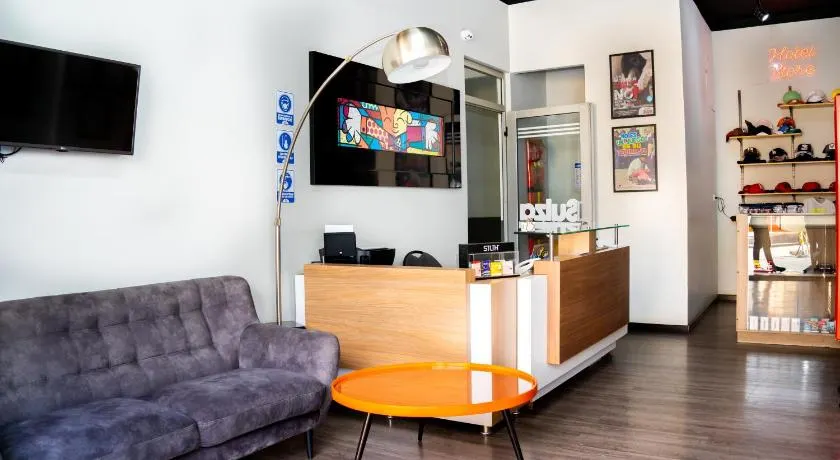 HotelSuizaApartamentos - Image 1