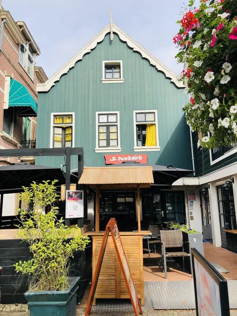 Space Hostel Amsterdam Zaandam - Image 1